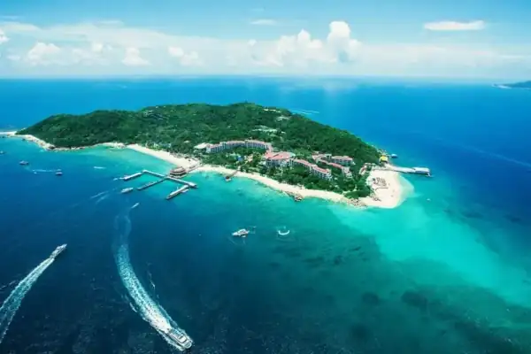 Wuzhizhou in Hainan